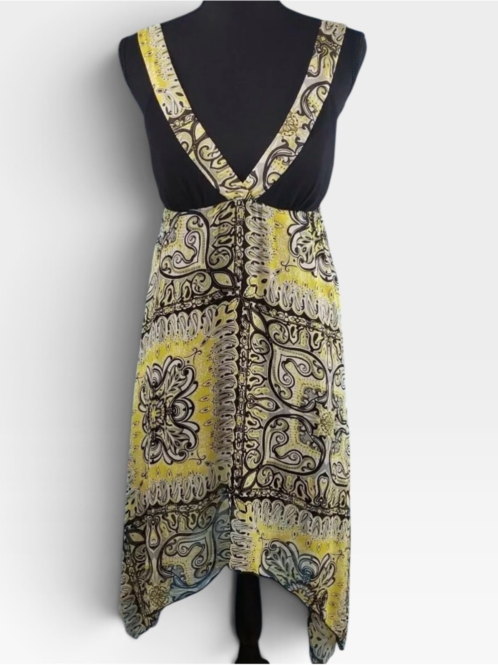 Vintage Y2K La Belle Black and Yellow Asymmetrical V-Neck Dress